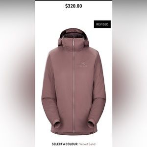 *SOLD* Arc’teryx women’s Atom LT hoody in Velvet Sand, size medium